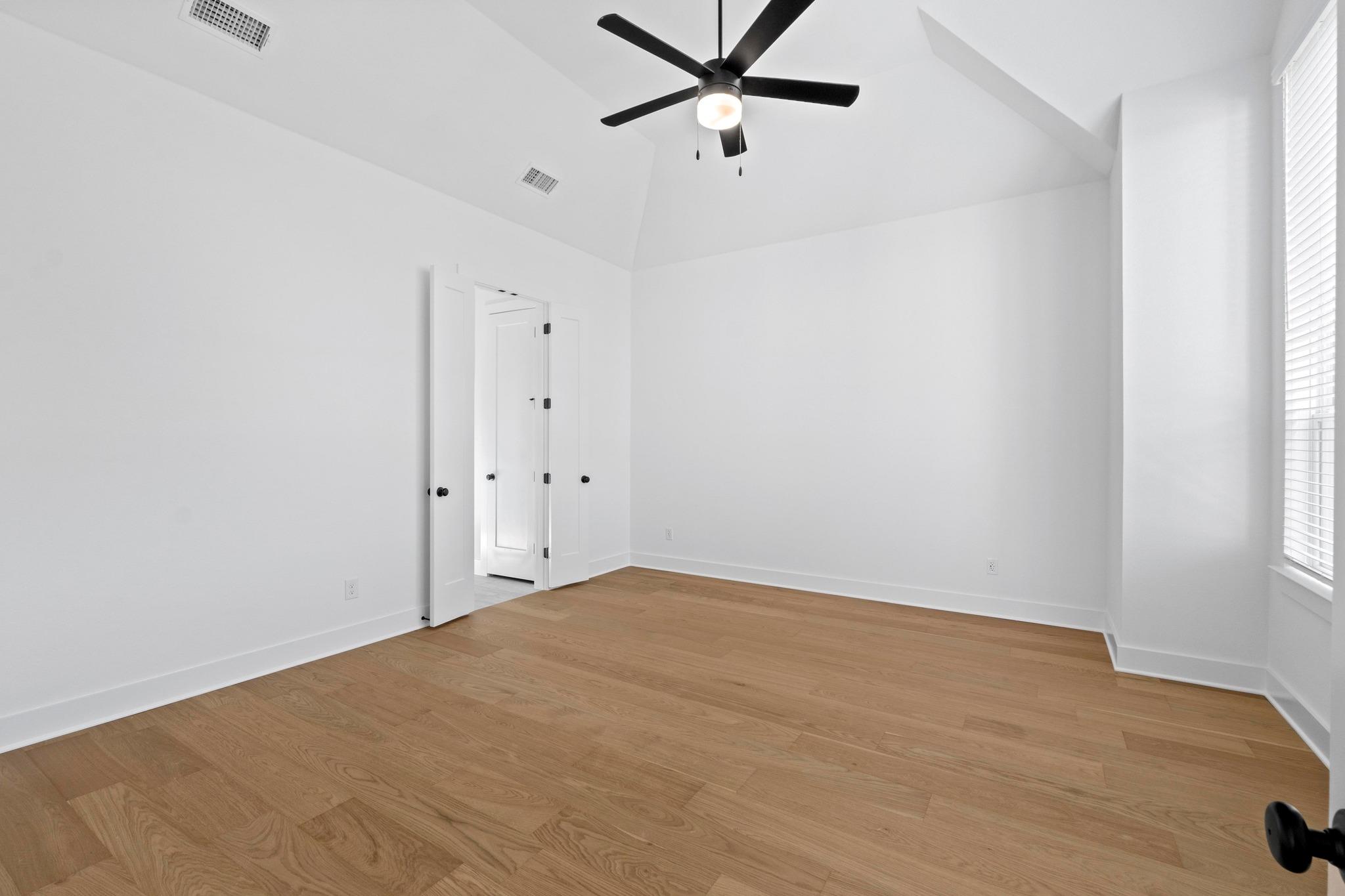 3209 Moon Ridge Rd, Georgetown, TX 78628