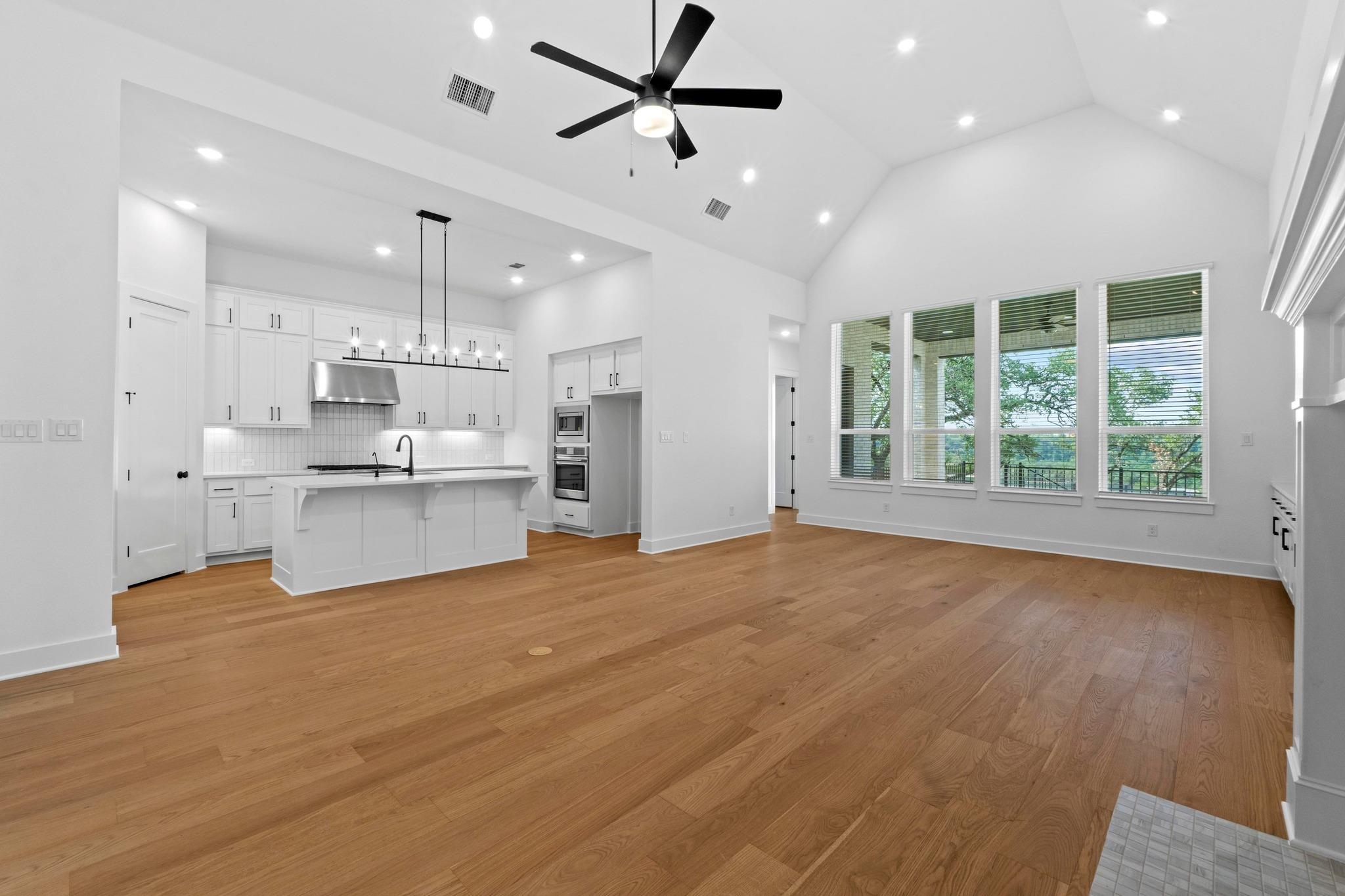 3209 Moon Ridge Rd, Georgetown, TX 78628