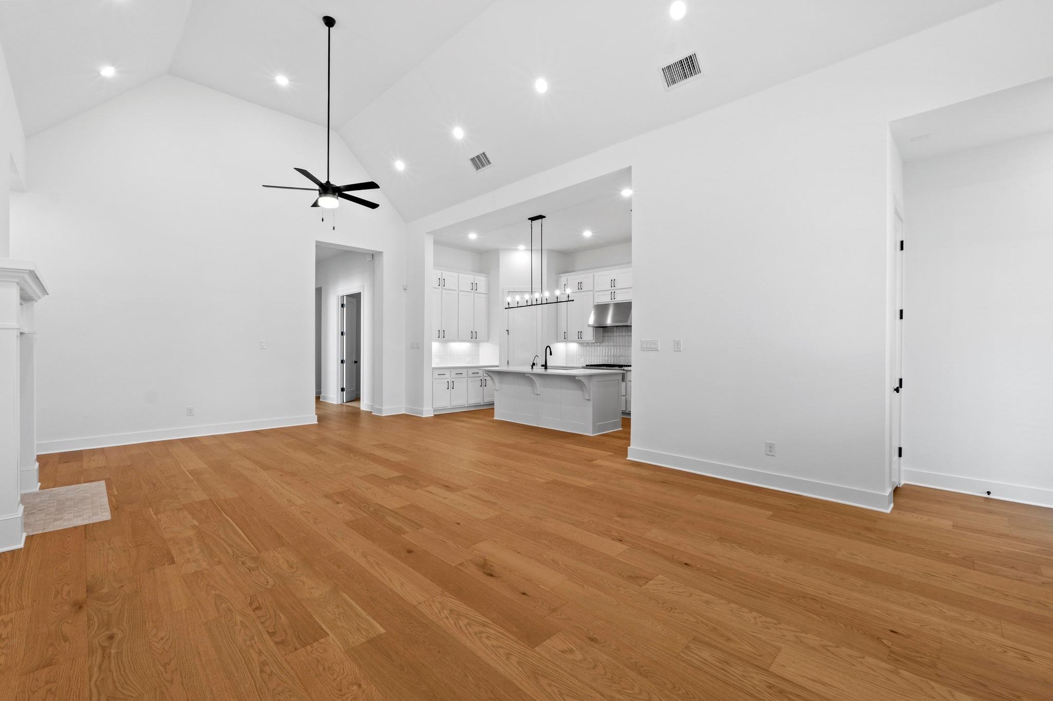 3209 Moon Ridge Rd, Georgetown, TX 78628