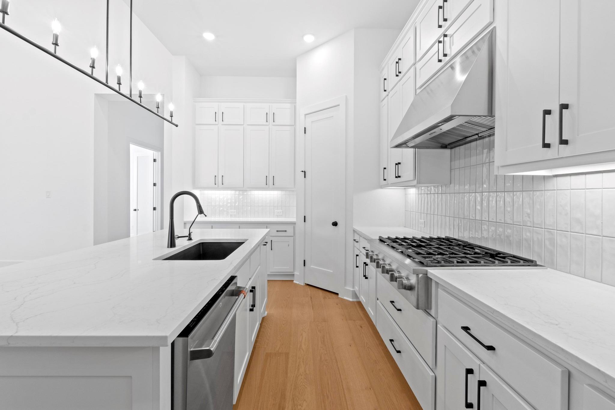 3209 Moon Ridge Rd, Georgetown, TX 78628