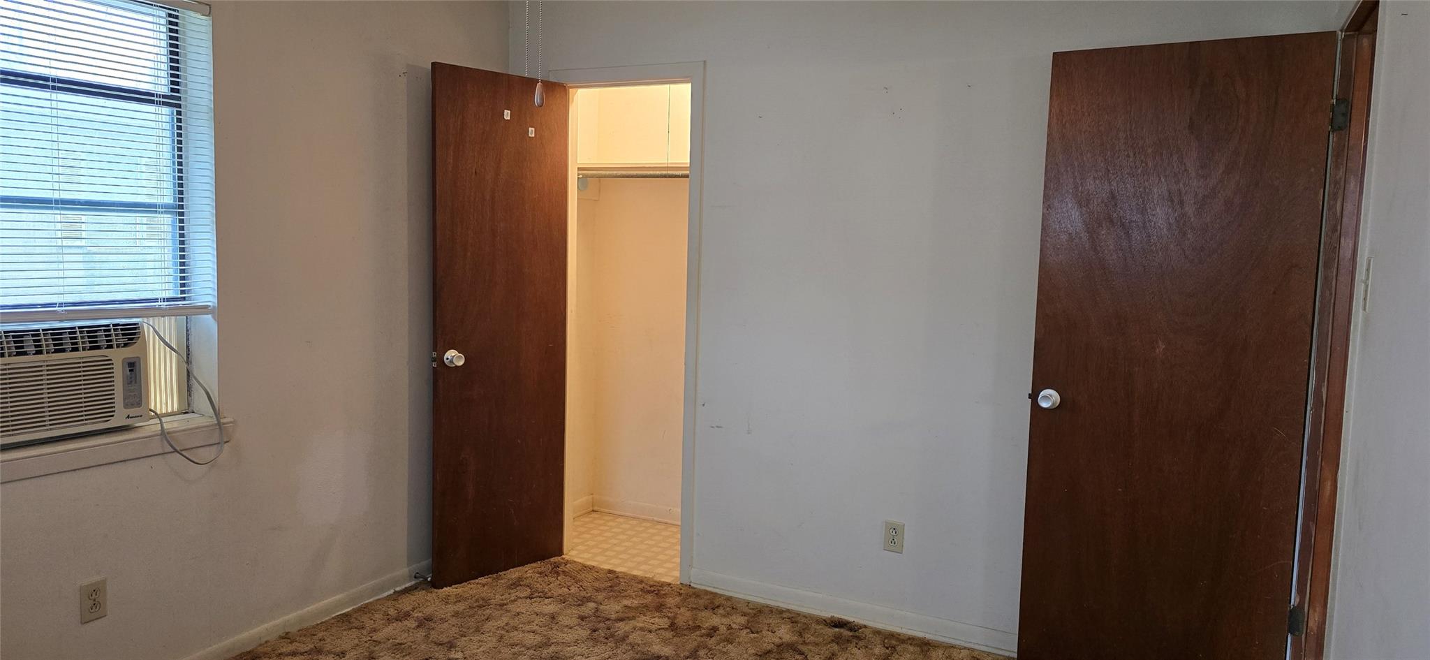 701 Burleson St, Rockdale, TX 76567