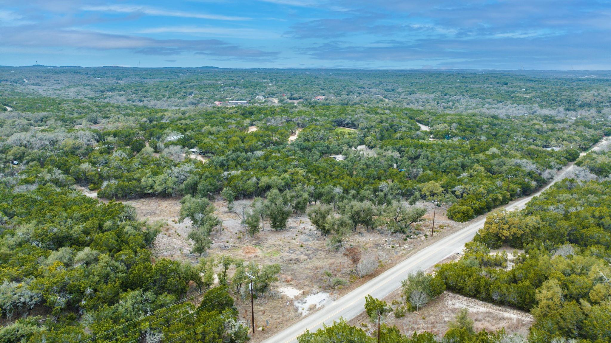 301 Lonesome Trl, Driftwood, TX 78619