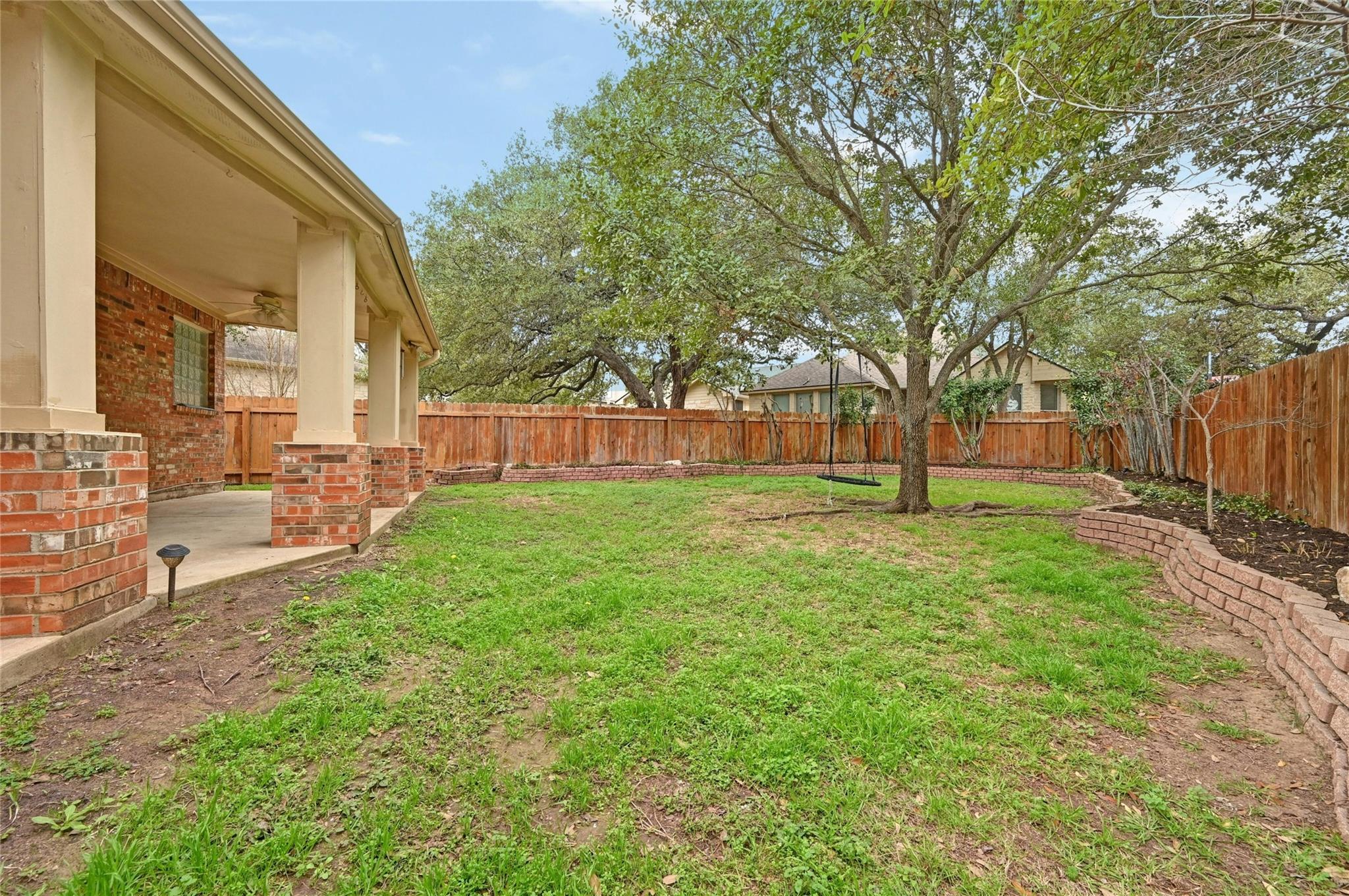 10104 Hibiscus Cv, Austin, TX 78739