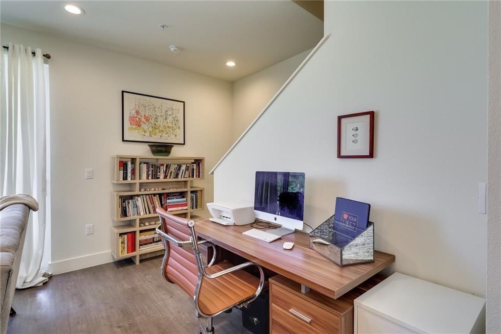 604 North Bluff Dr # 214, Austin, TX 78745