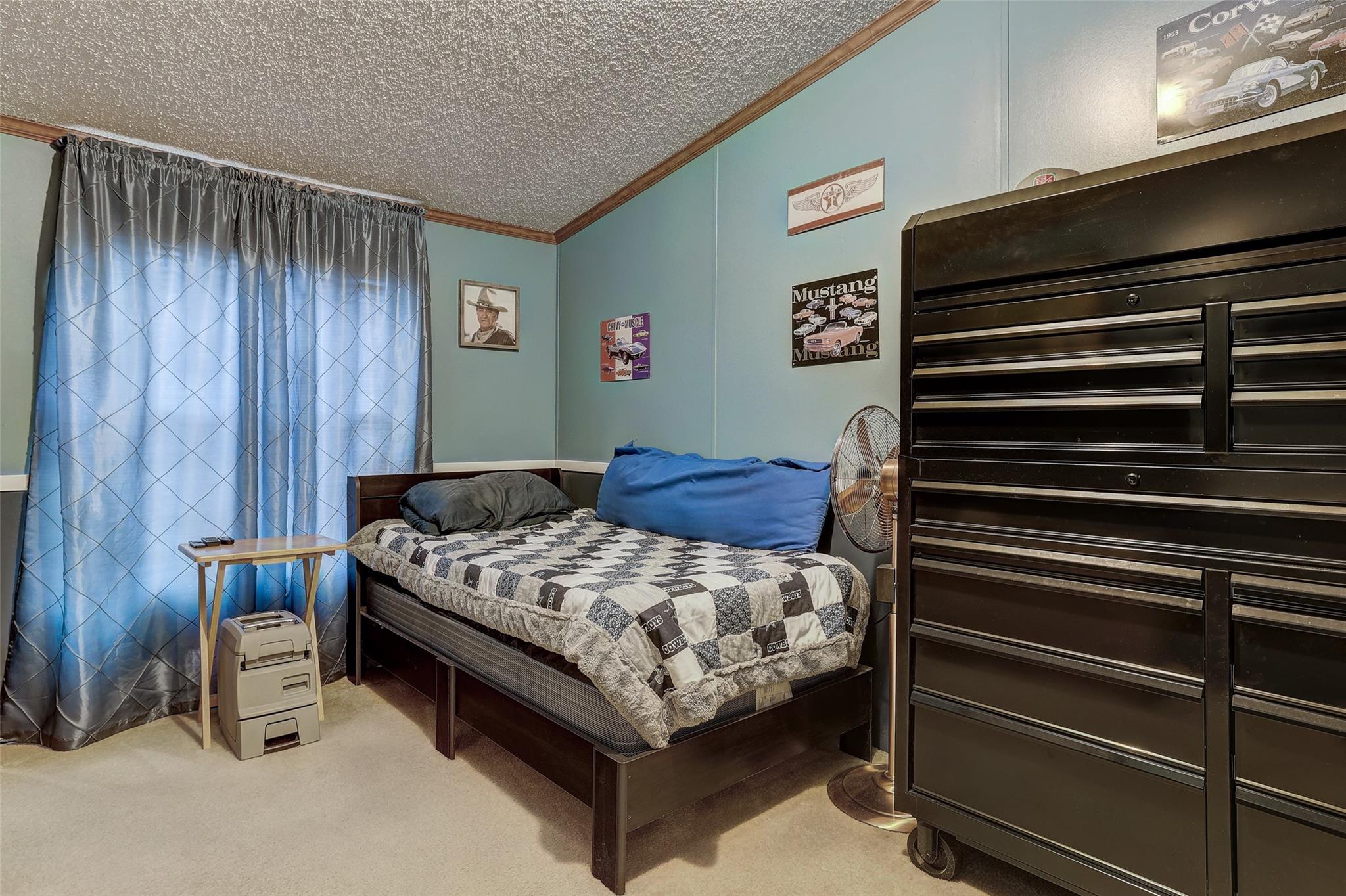 50 Regina Dr, Taylor, TX 76574