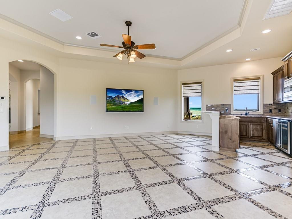 14502 Lund Carlson Rd, Coupland, TX 78615