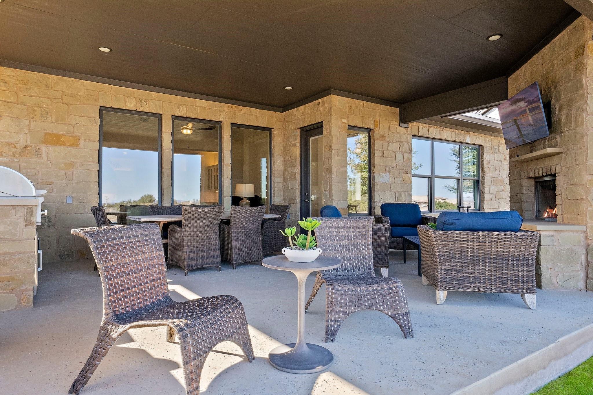 114 Azalea Loop, Horseshoe Bay, TX 78657
