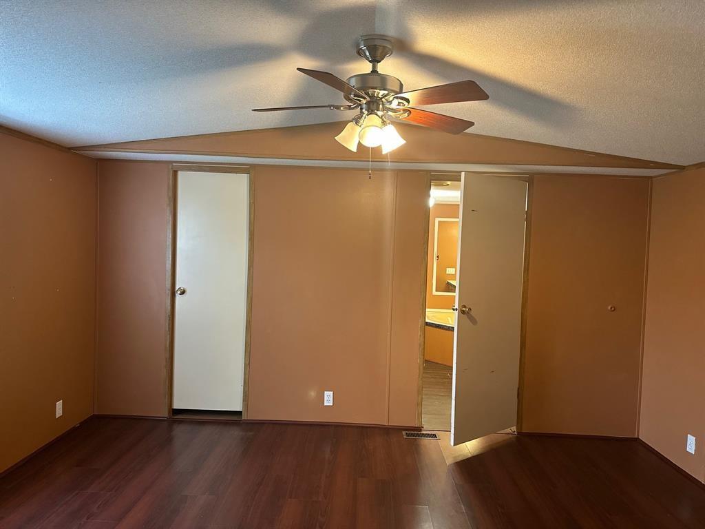 1719 Watterson Rd, Red Rock, TX 78662