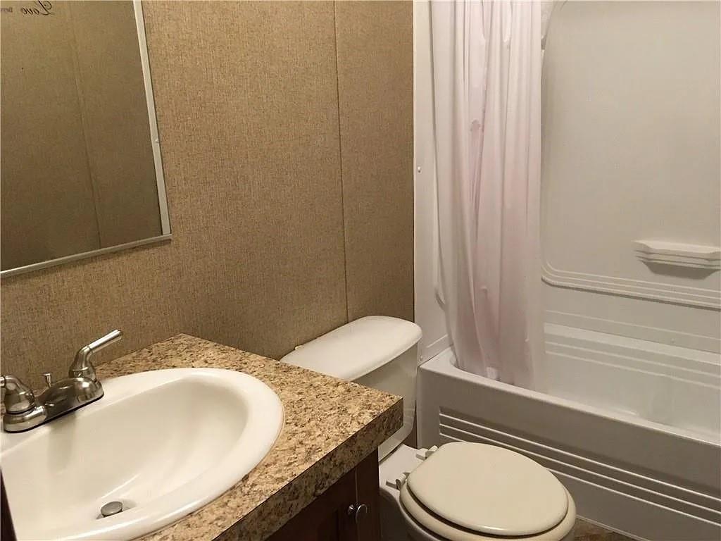 1719 Watterson Rd, Red Rock, TX 78662