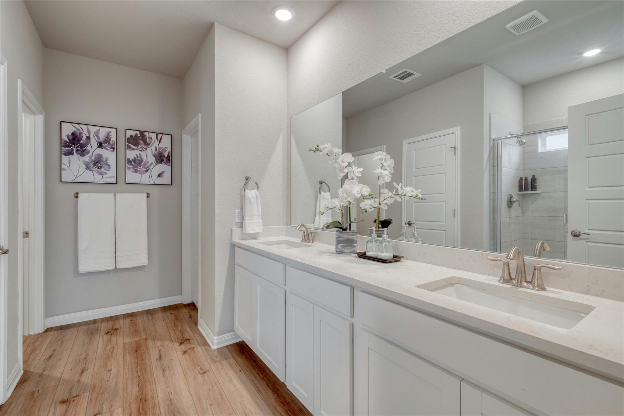 652 Wild Spur Ln, Liberty Hill, TX 78642