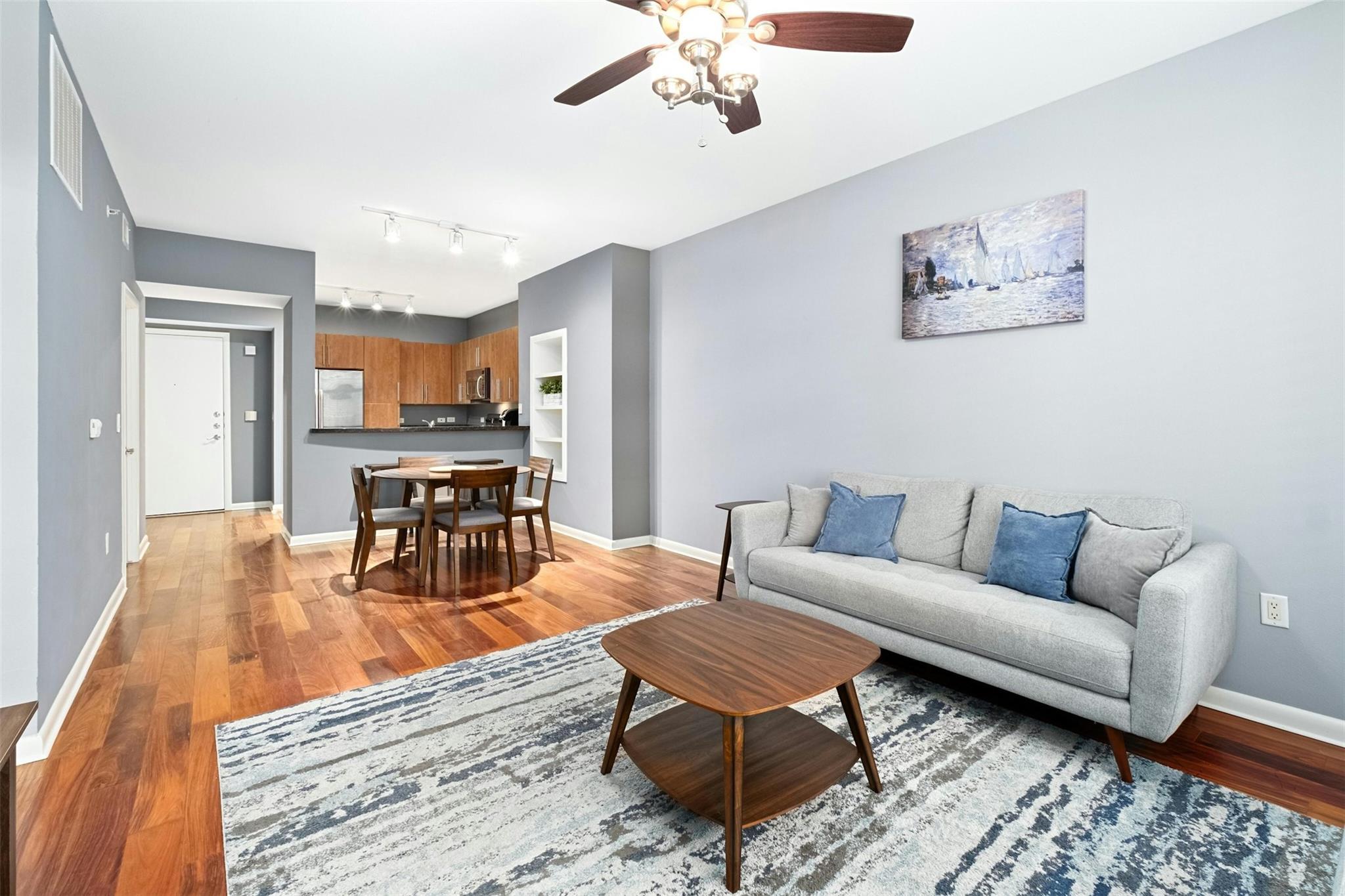 54 Rainey St # 403, Austin, TX 78701