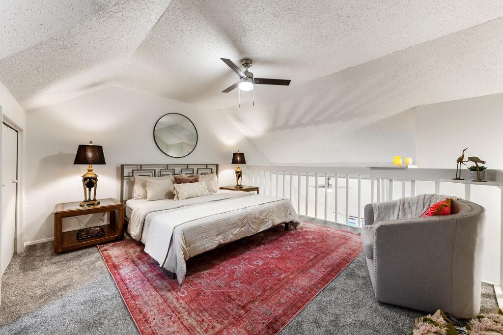 5608 Cougar Dr # 220, Austin, TX 78745