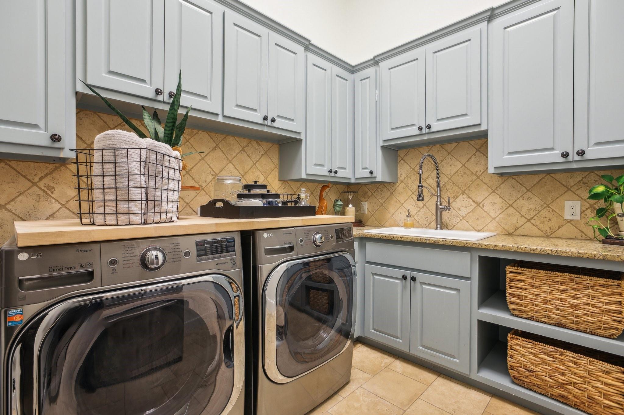 224 Dawn River Cv, Austin, TX 78732
