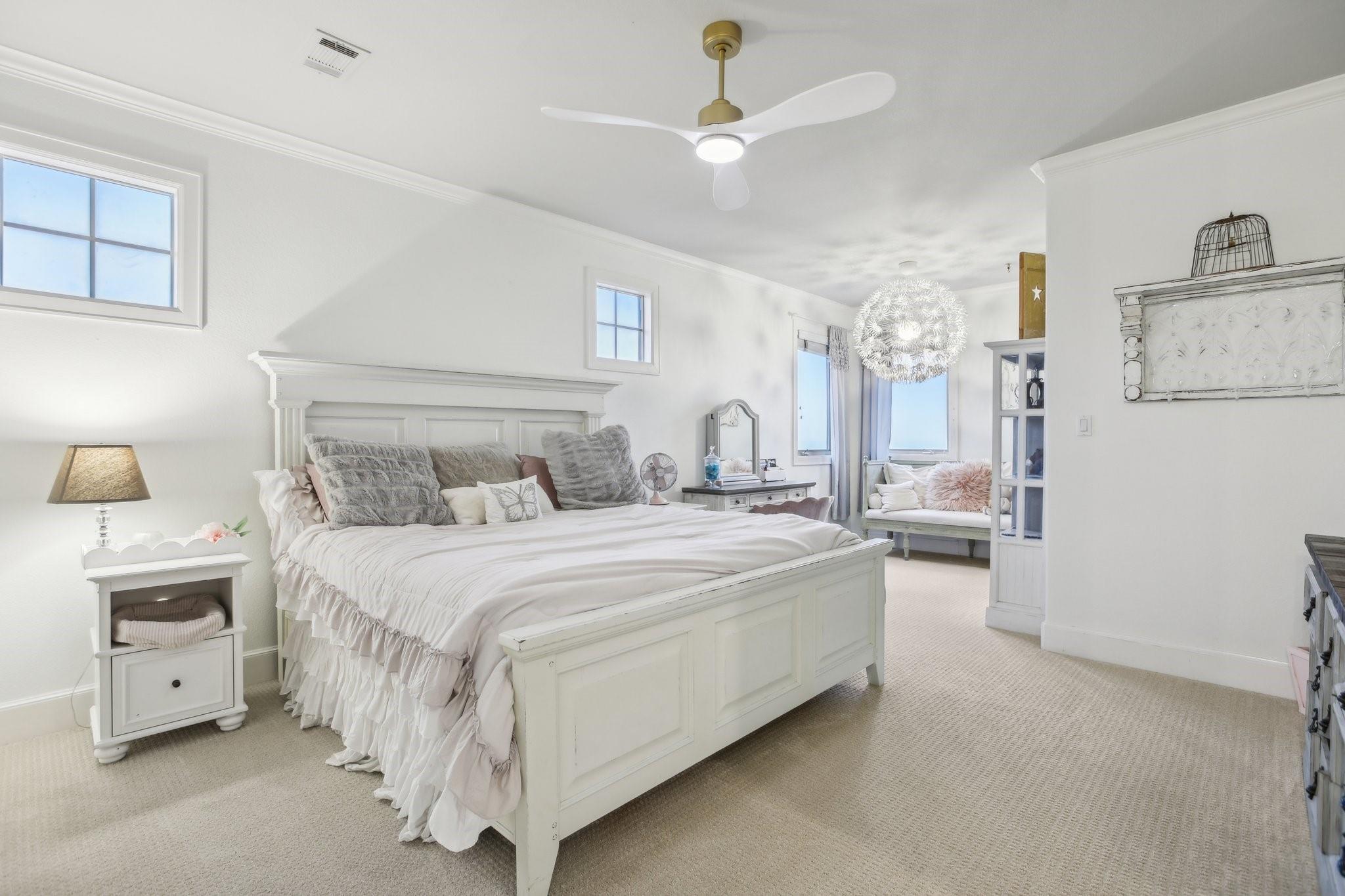 224 Dawn River Cv, Austin, TX 78732