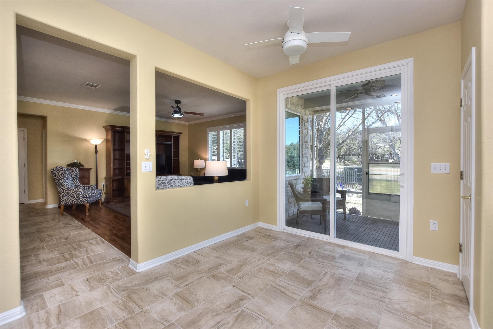 104 Grapevine Ln, Georgetown, TX 78633