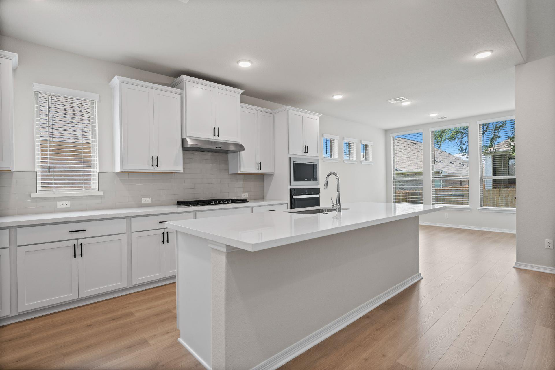 337 Five Mile Creek Way, Kyle, TX 78640