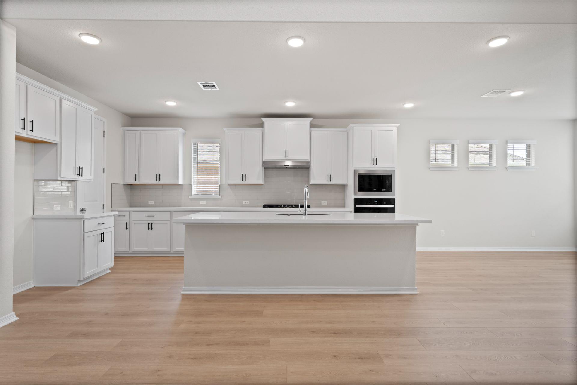 337 Five Mile Creek Way, Kyle, TX 78640