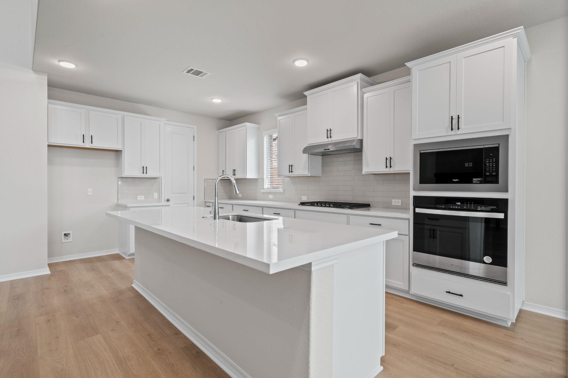 337 Five Mile Creek Way, Kyle, TX 78640