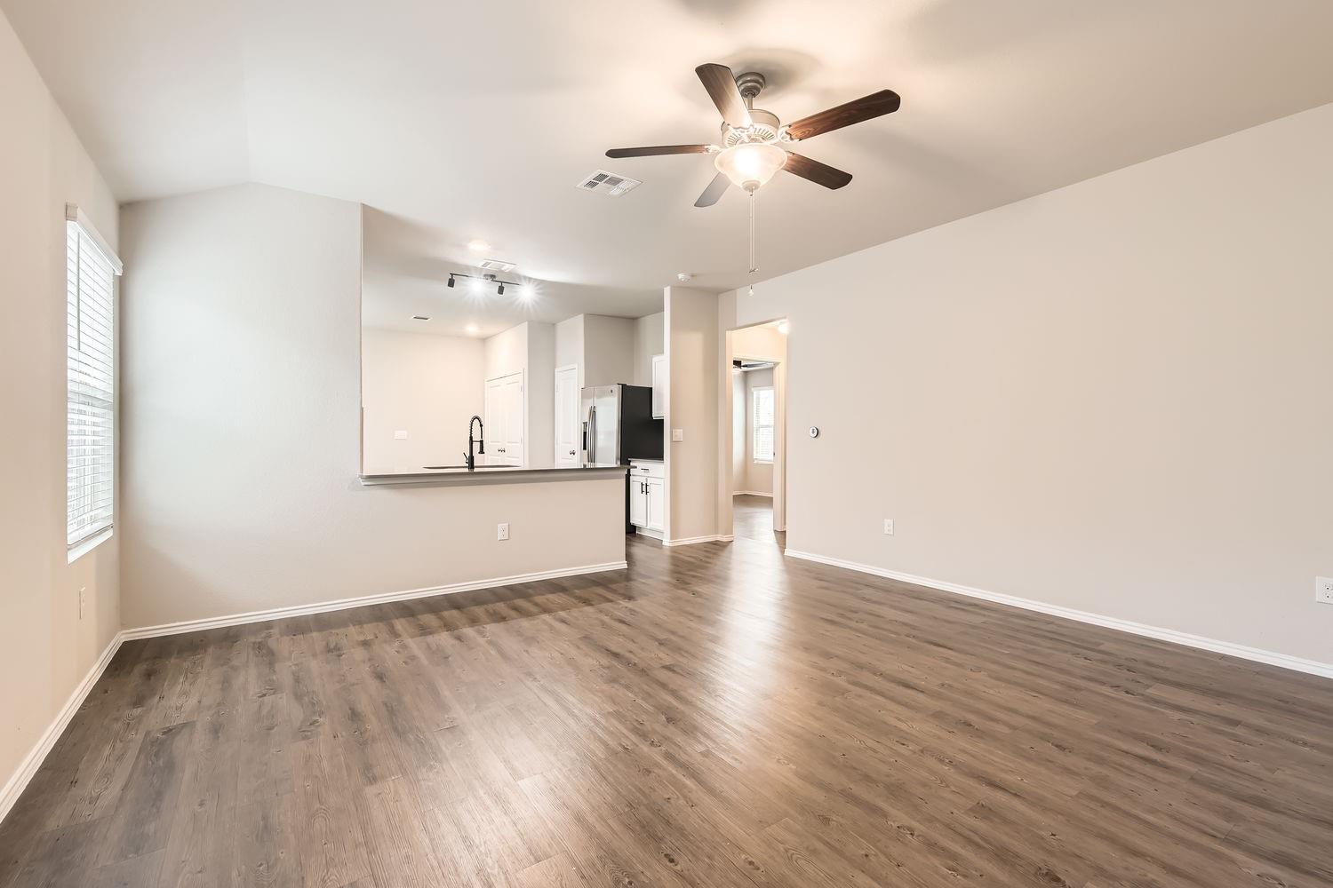 10801 Dimitrios Dr, Austin, TX 78747
