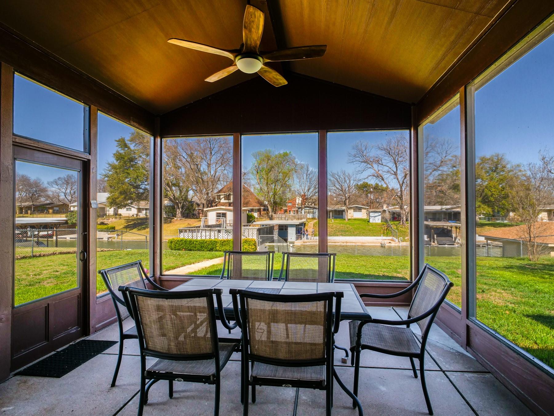 106 Flamingo Cir, Marble Falls, TX 78654