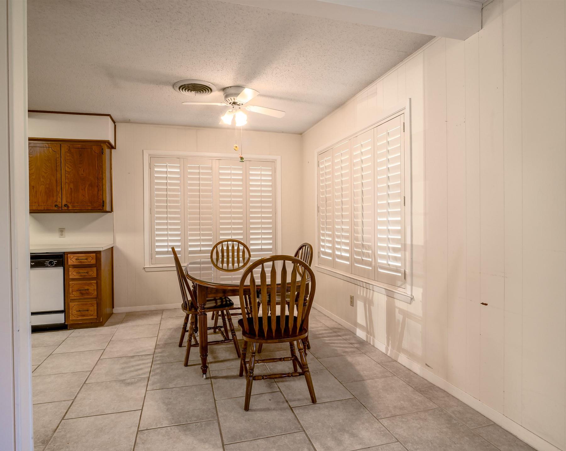 106 Flamingo Cir, Marble Falls, TX 78654