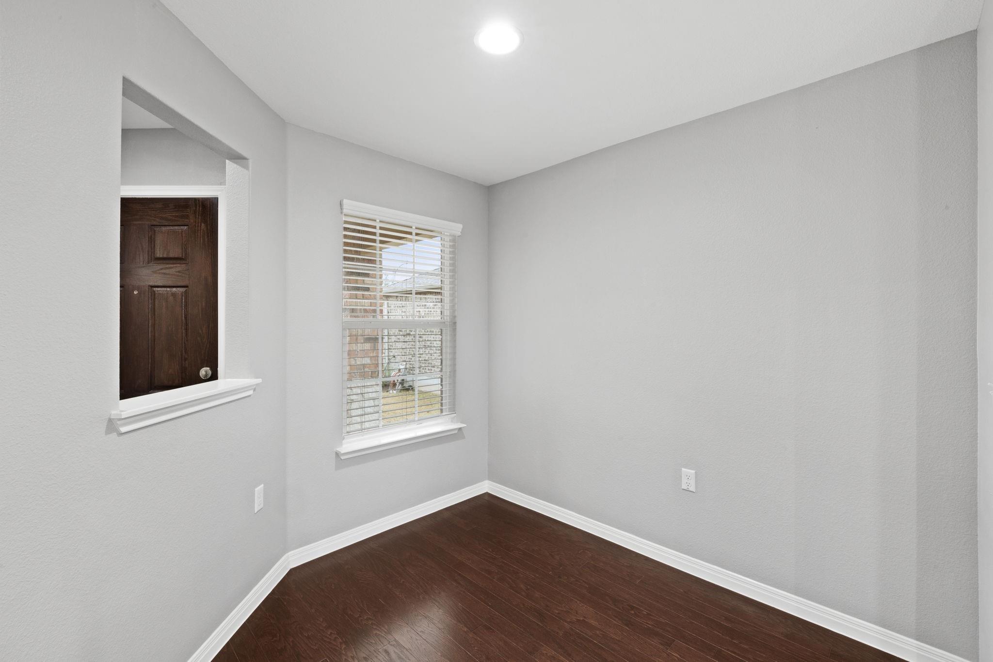 823 Hamilton Ln, Georgetown, TX 78633