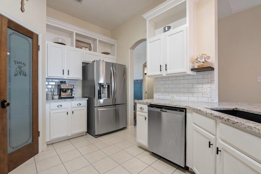 2305 Candle Ridge Trl, Georgetown, TX 78626