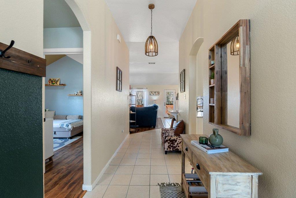 2305 Candle Ridge Trl, Georgetown, TX 78626