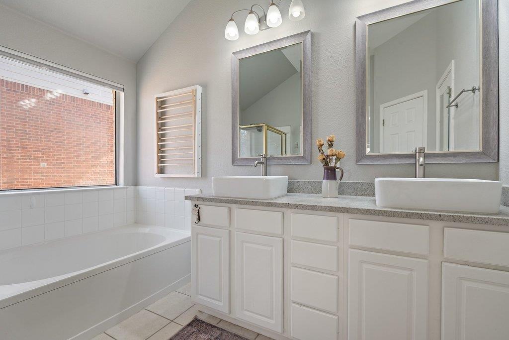 2305 Candle Ridge Trl, Georgetown, TX 78626