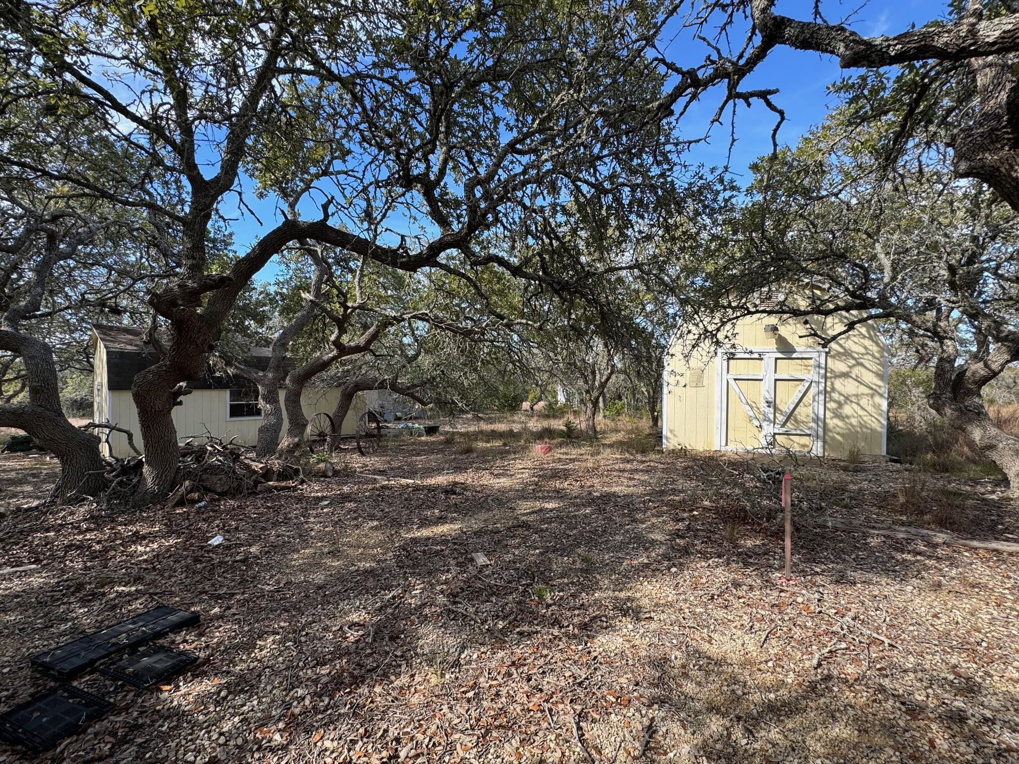 720 Peale Rd, Wimberley, TX 78676