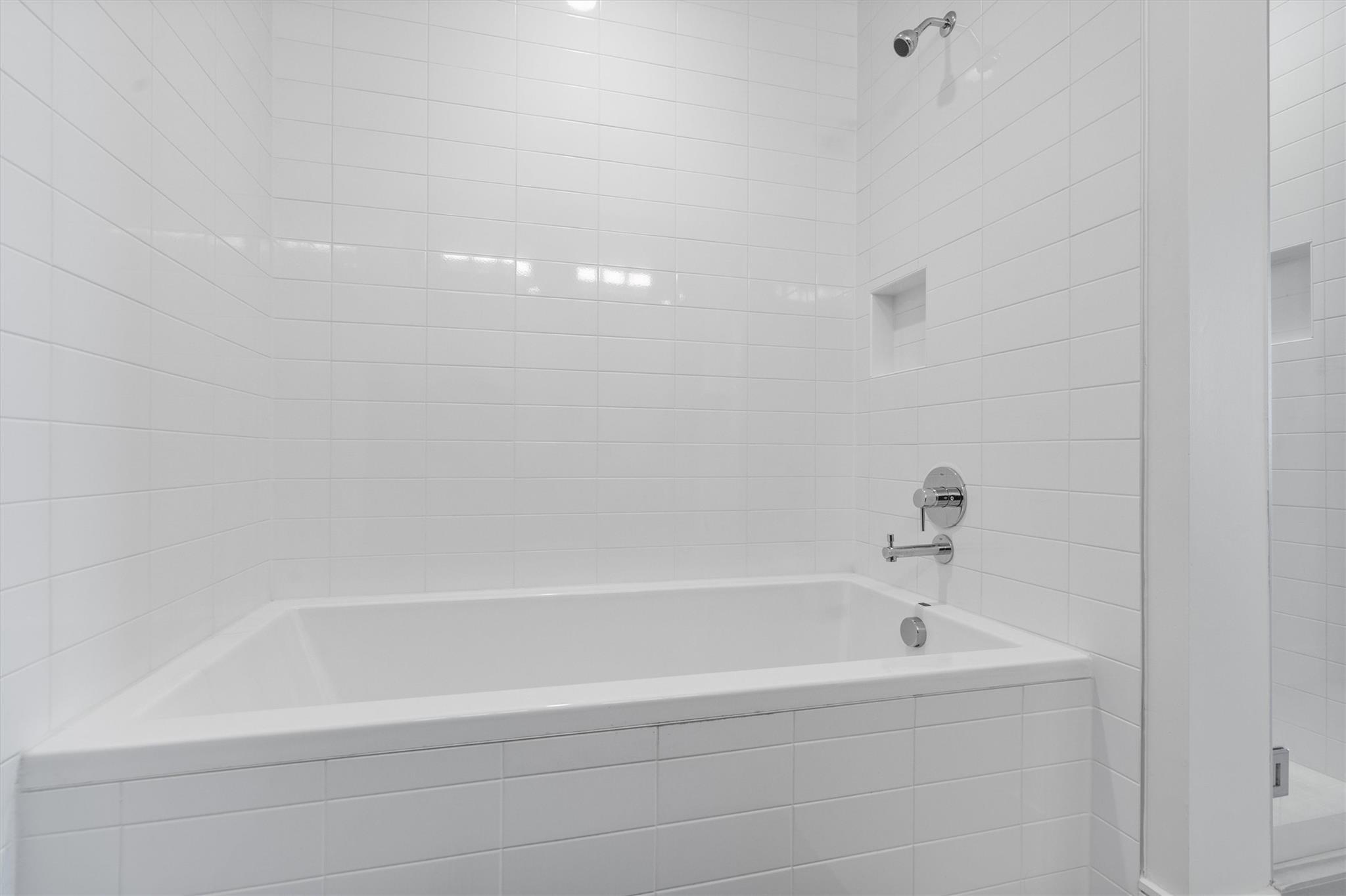 222 West Ave # 2806, Austin, TX 78701