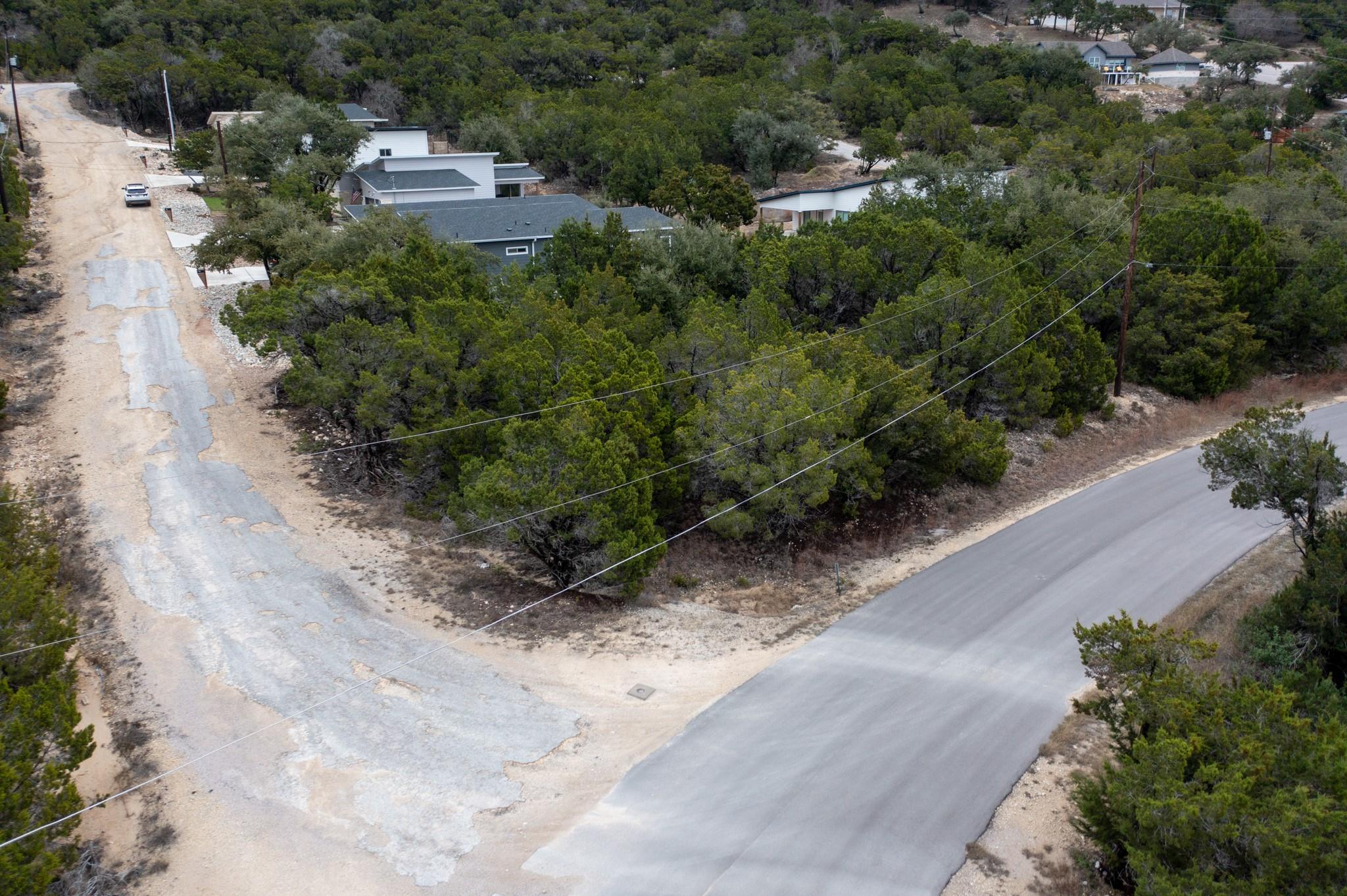 8601 Big Horn Cir, Lago Vista, TX 78645