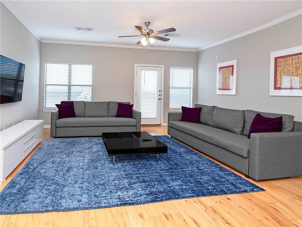2502 Leon St # 206, Austin, TX 78705