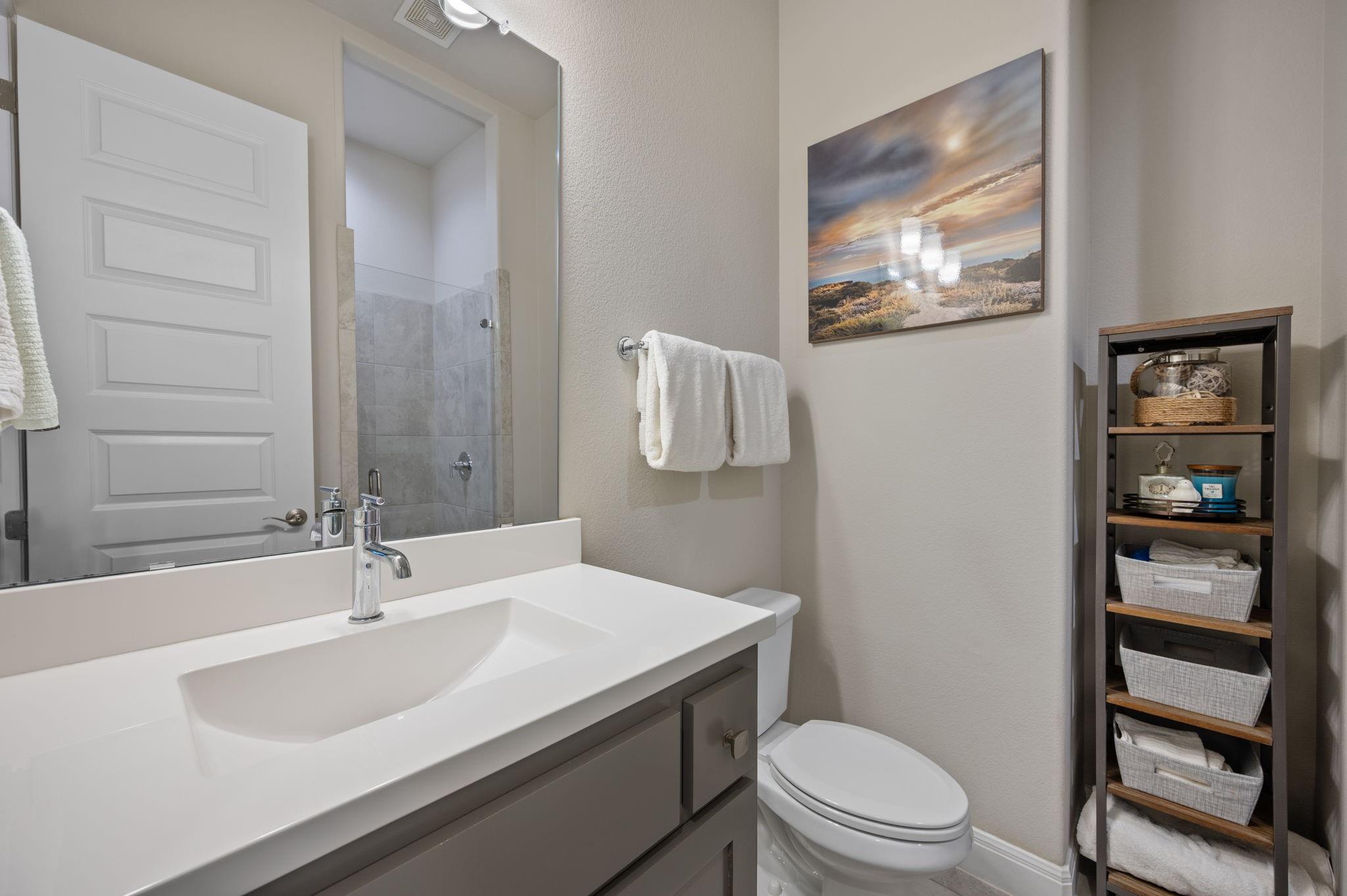 175 Peakside Cir, Dripping Springs, TX 78620