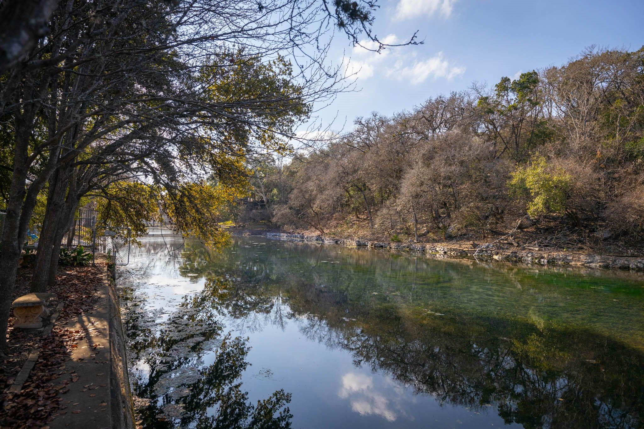 101 E Edgewater Ter, New Braunfels, TX 78130