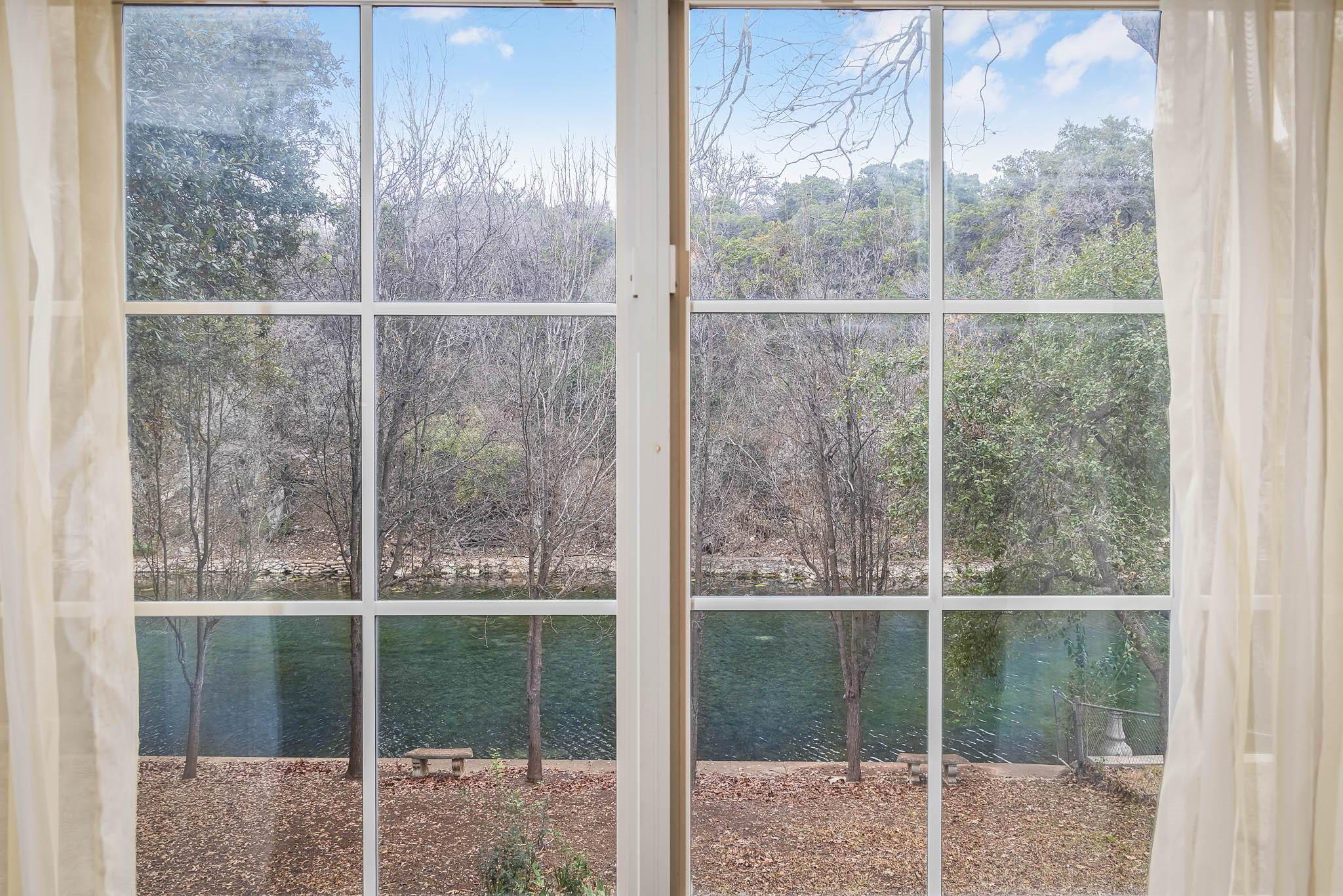 101 E Edgewater Ter, New Braunfels, TX 78130