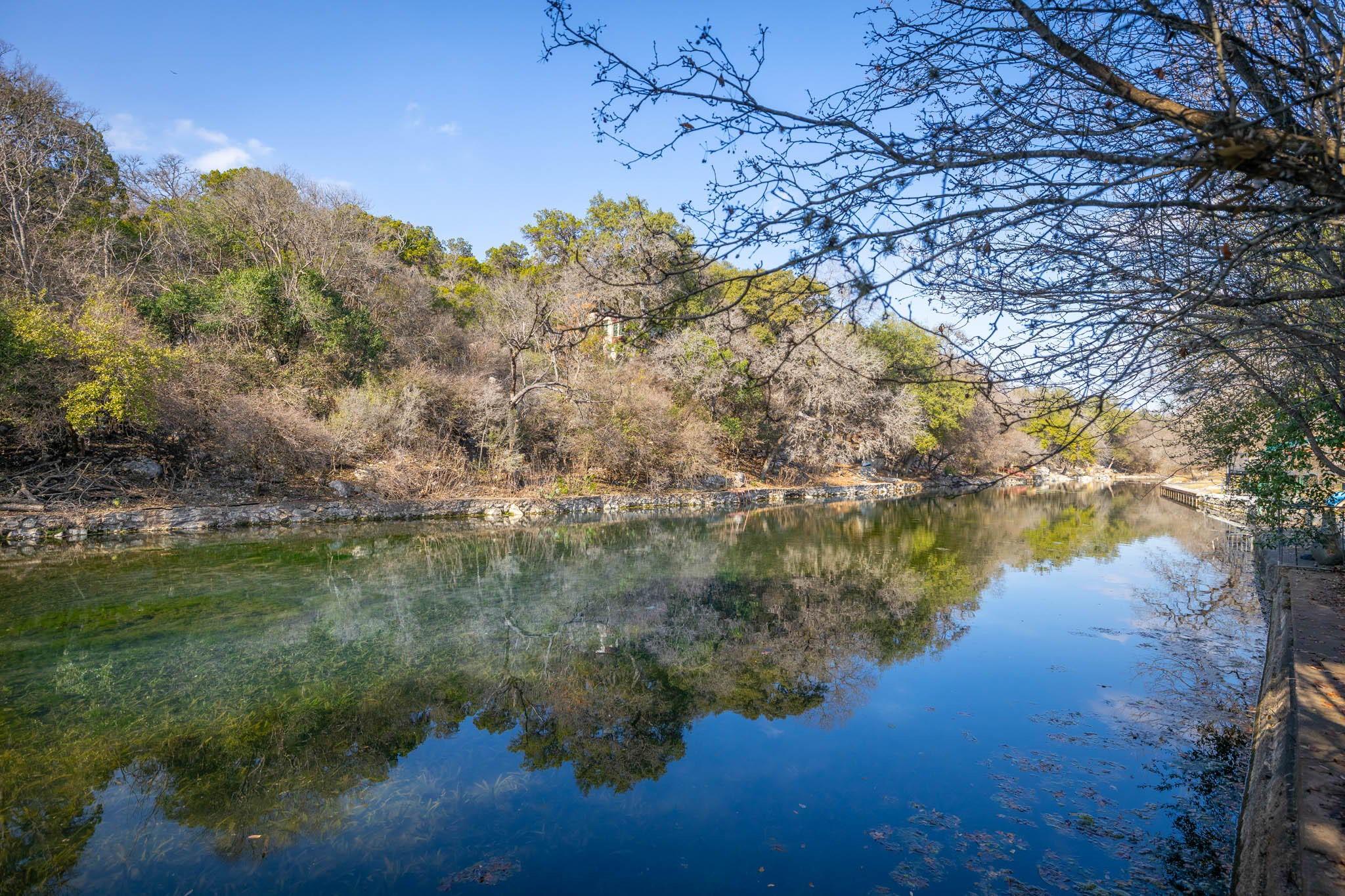 101 E Edgewater Ter, New Braunfels, TX 78130