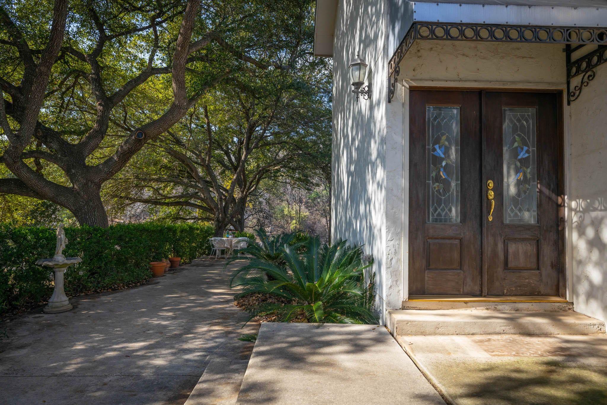 101 E Edgewater Ter, New Braunfels, TX 78130