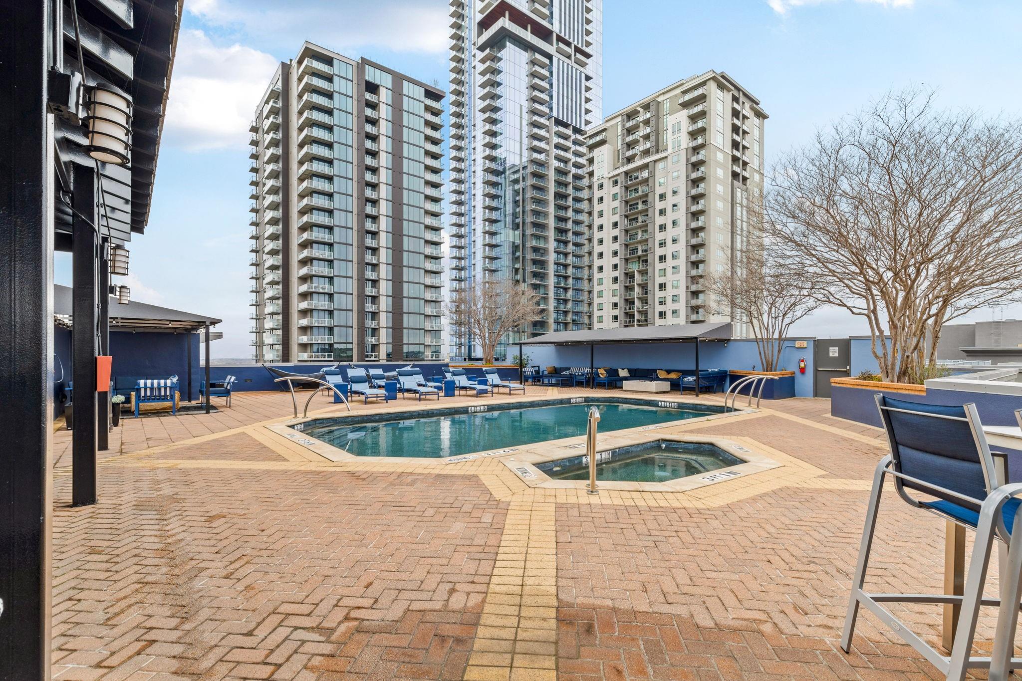 54 Rainey St # 409, Austin, TX 78701