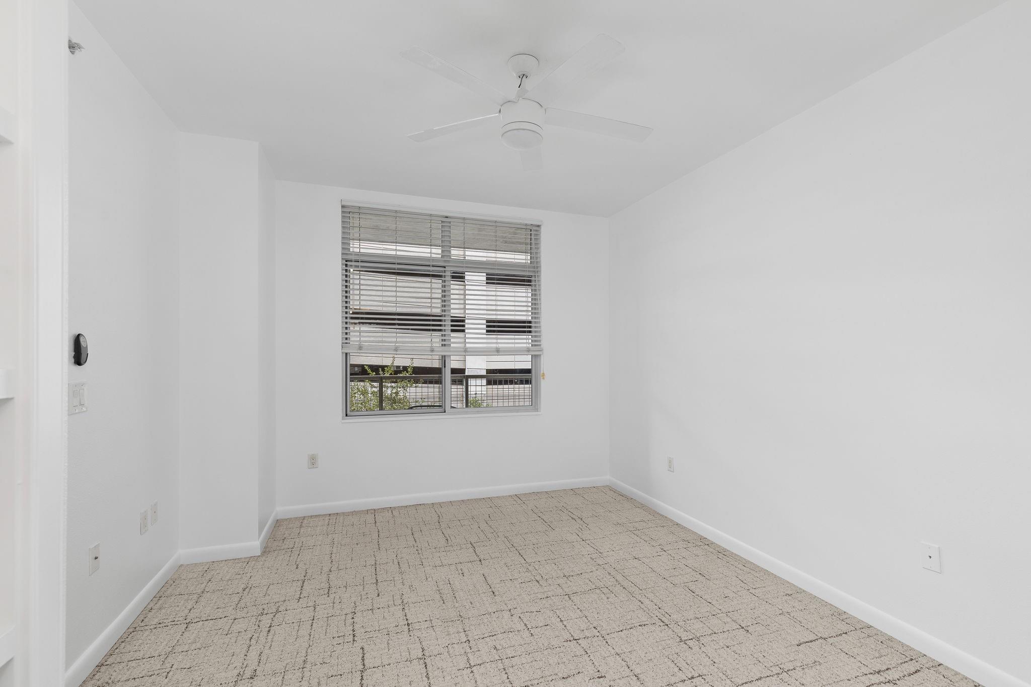 54 Rainey St # 409, Austin, TX 78701