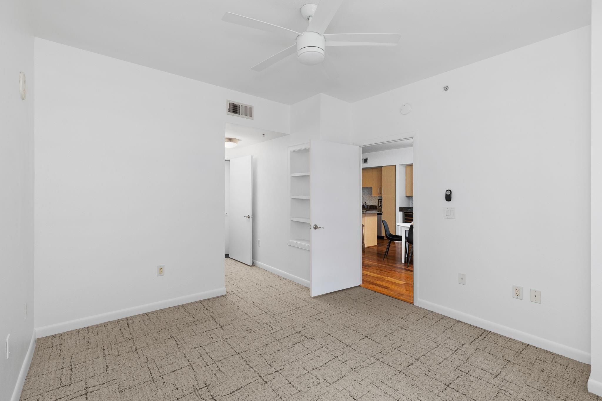 54 Rainey St # 409, Austin, TX 78701