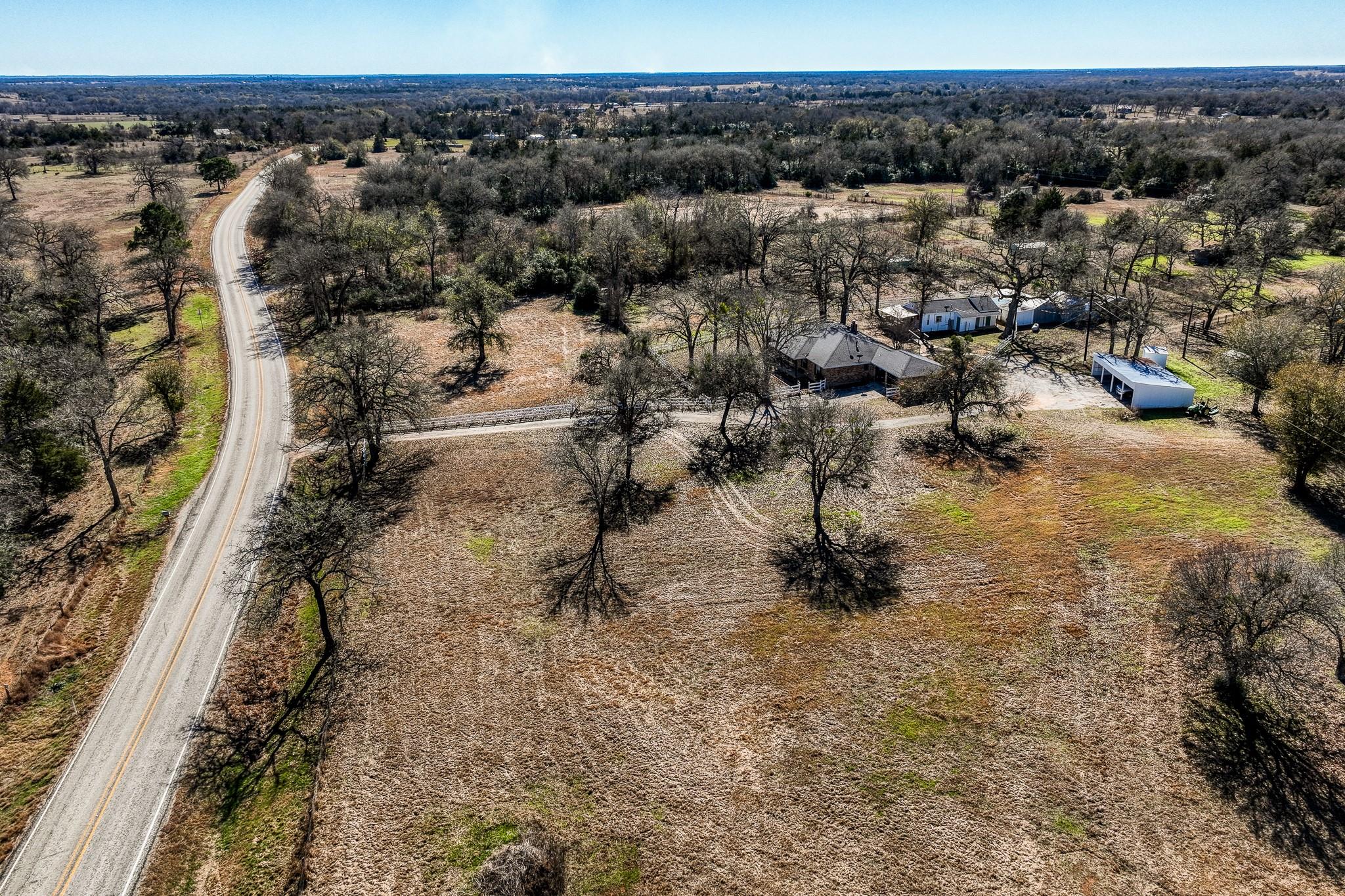 6196 FM 975, Caldwell, TX 77836