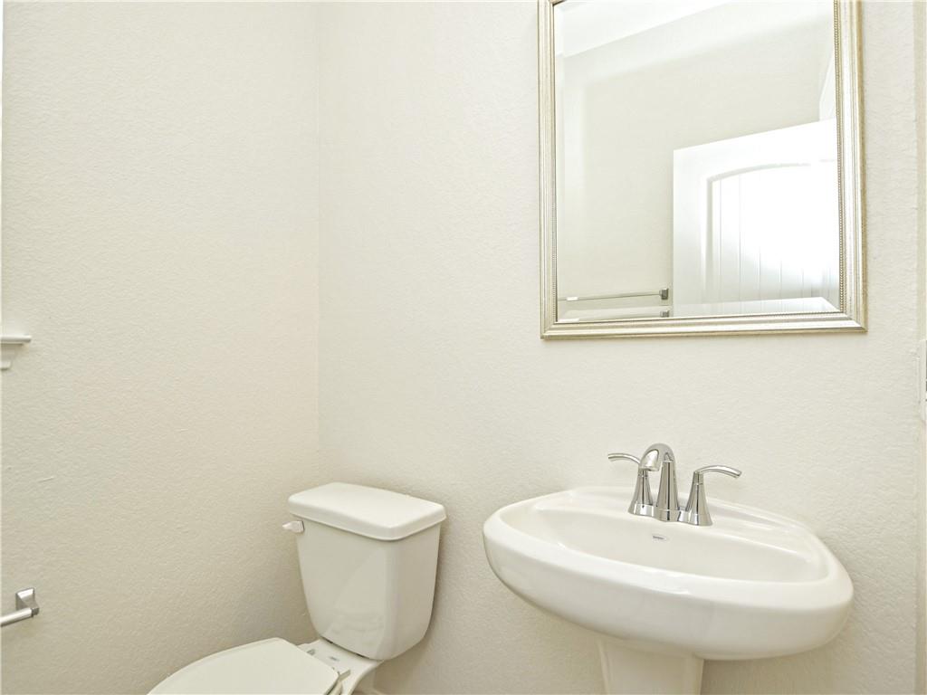 349 Fort William St, Hutto, TX 78634