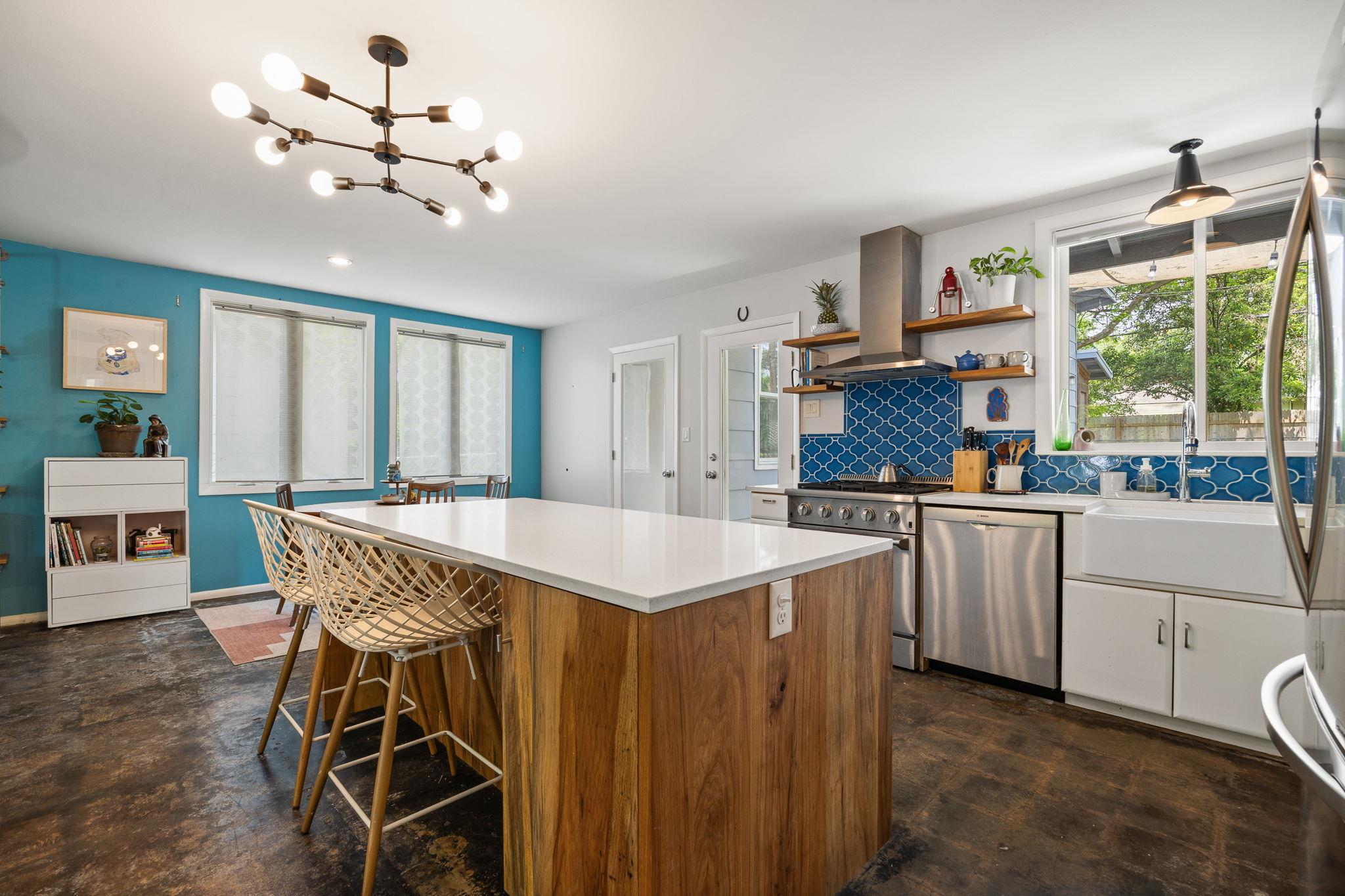 1512 Broadmoor Dr, Austin, TX 78723