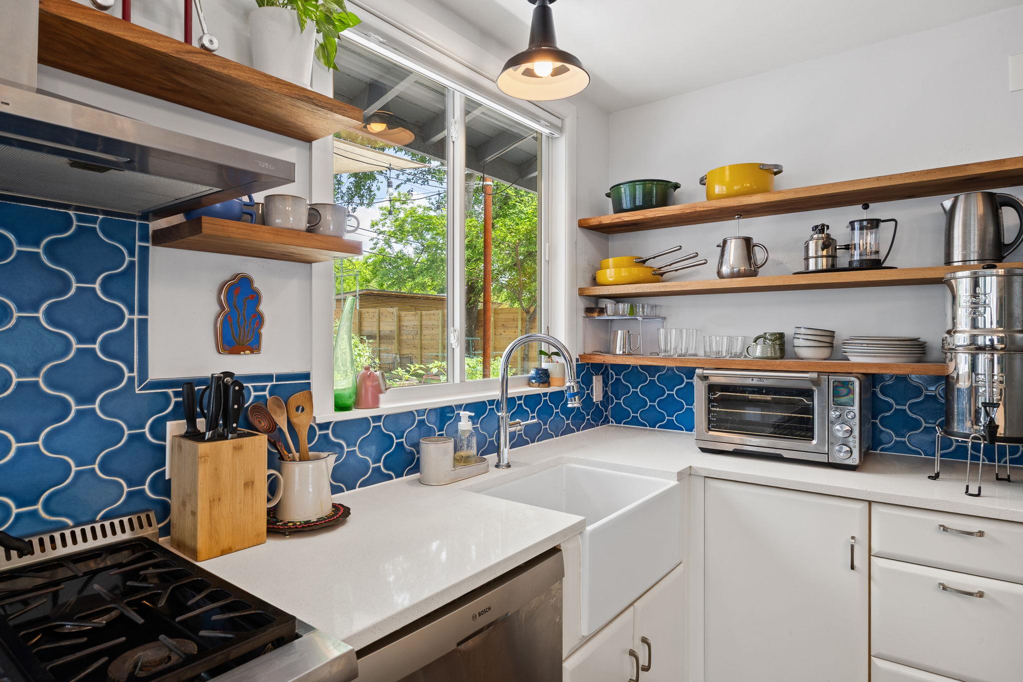 1512 Broadmoor Dr, Austin, TX 78723