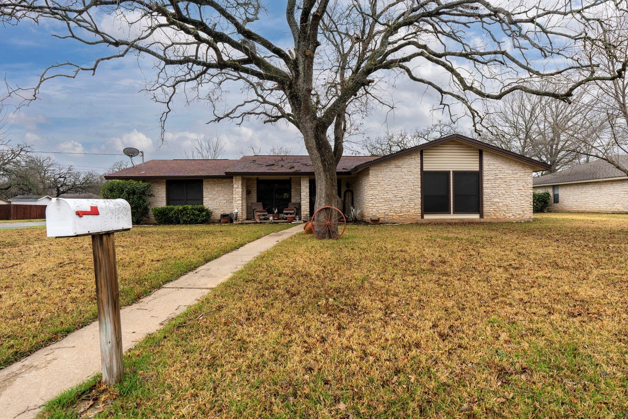 3400 Buffalo Springs Trl, Georgetown, TX 78628