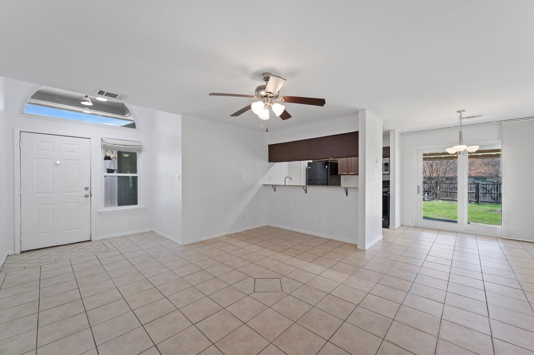 112 River Hills Ave, San Marcos, TX 78666