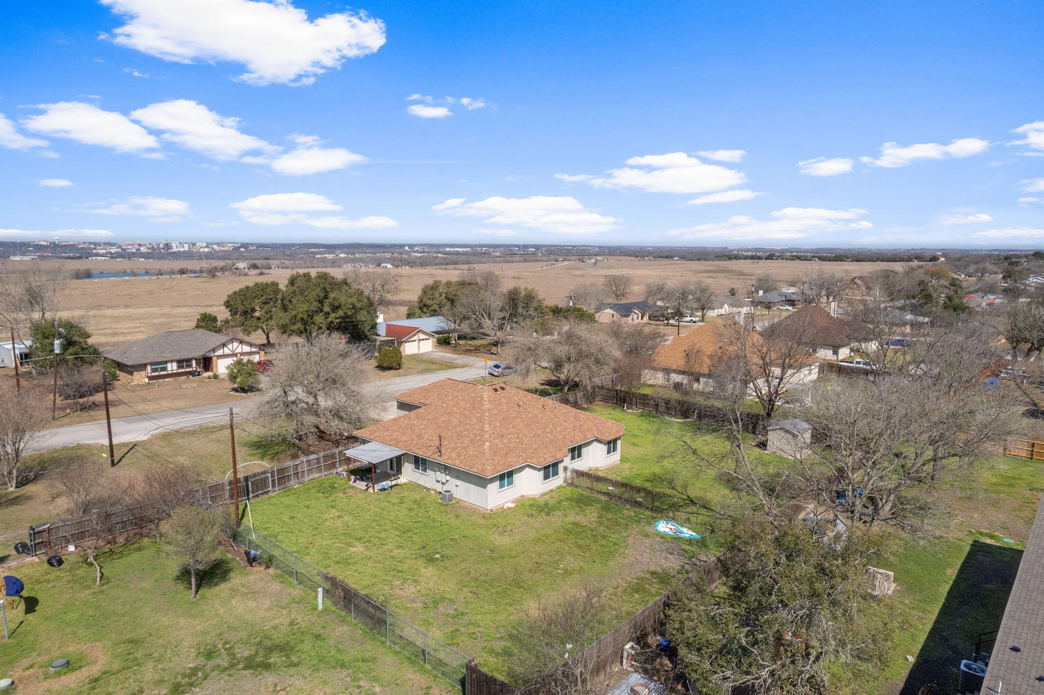 112 River Hills Ave, San Marcos, TX 78666