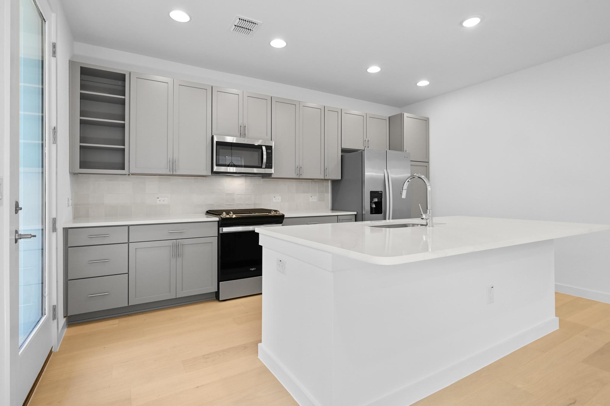 5107 Menchaca Rd # 9, Austin, TX 78745