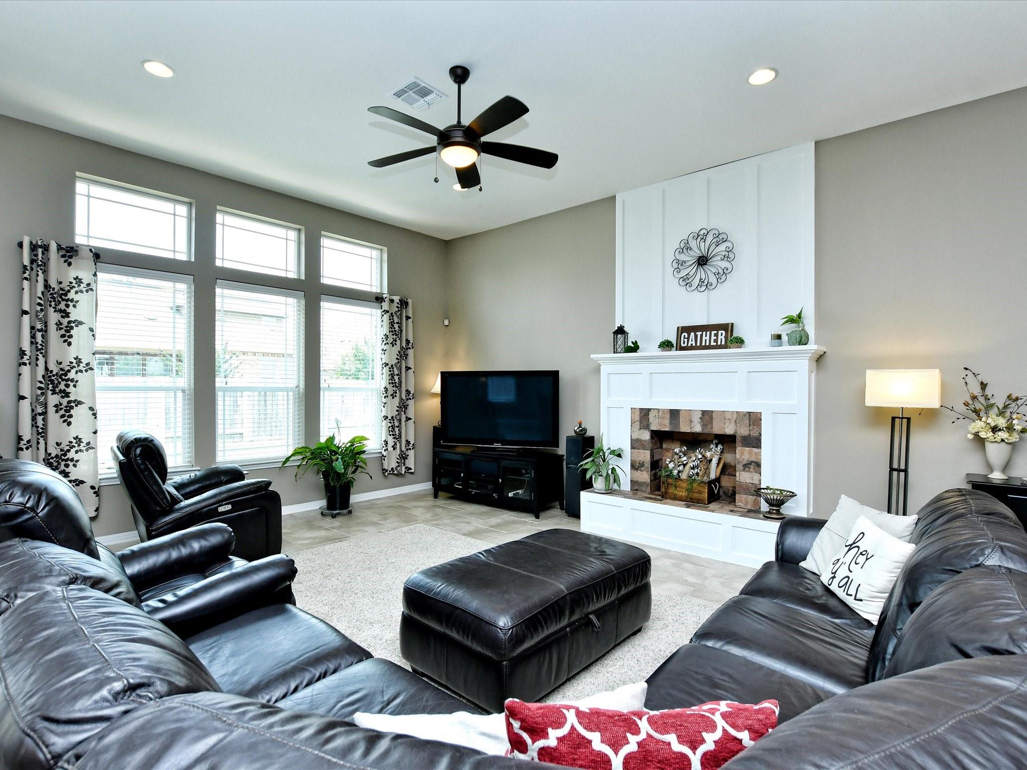 1533 Cresson Trl, Leander, TX 78641